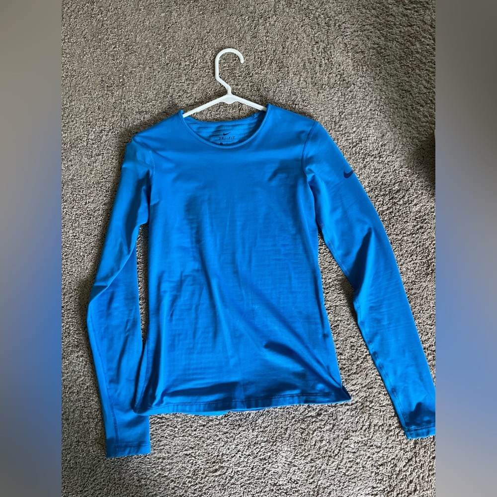 Nike Long Sleeve size S